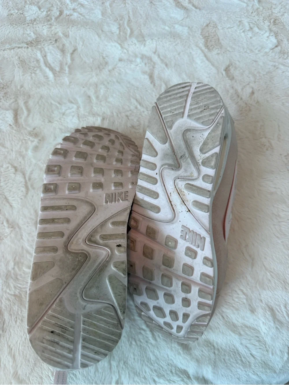 Sz 7.5 US Pink Nike Air Max